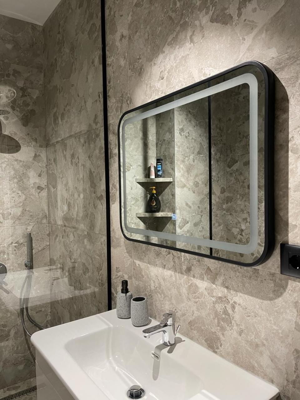 Am Apartment Tiranë Eksteriør bilde