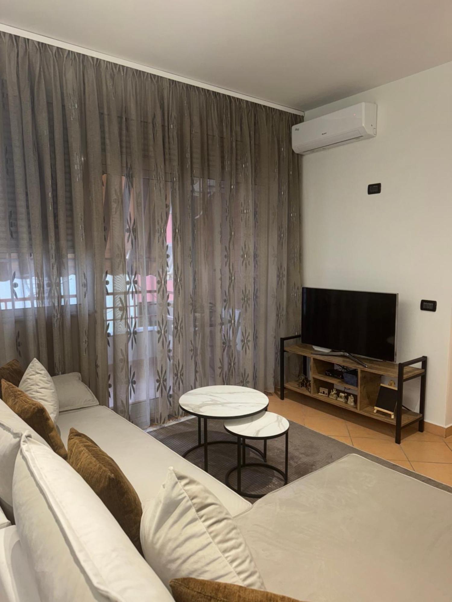 Am Apartment Tiranë Eksteriør bilde