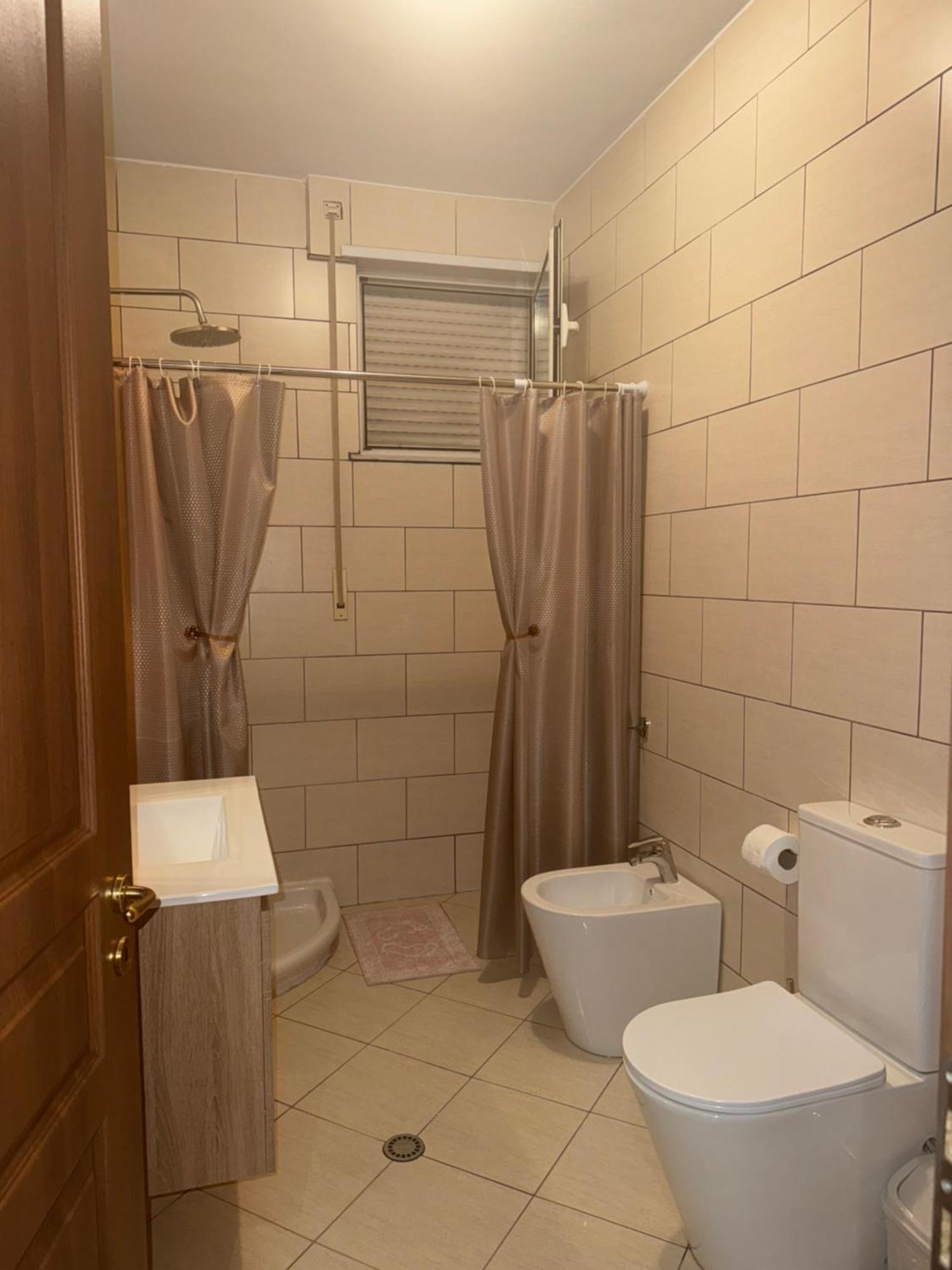Am Apartment Tiranë Eksteriør bilde