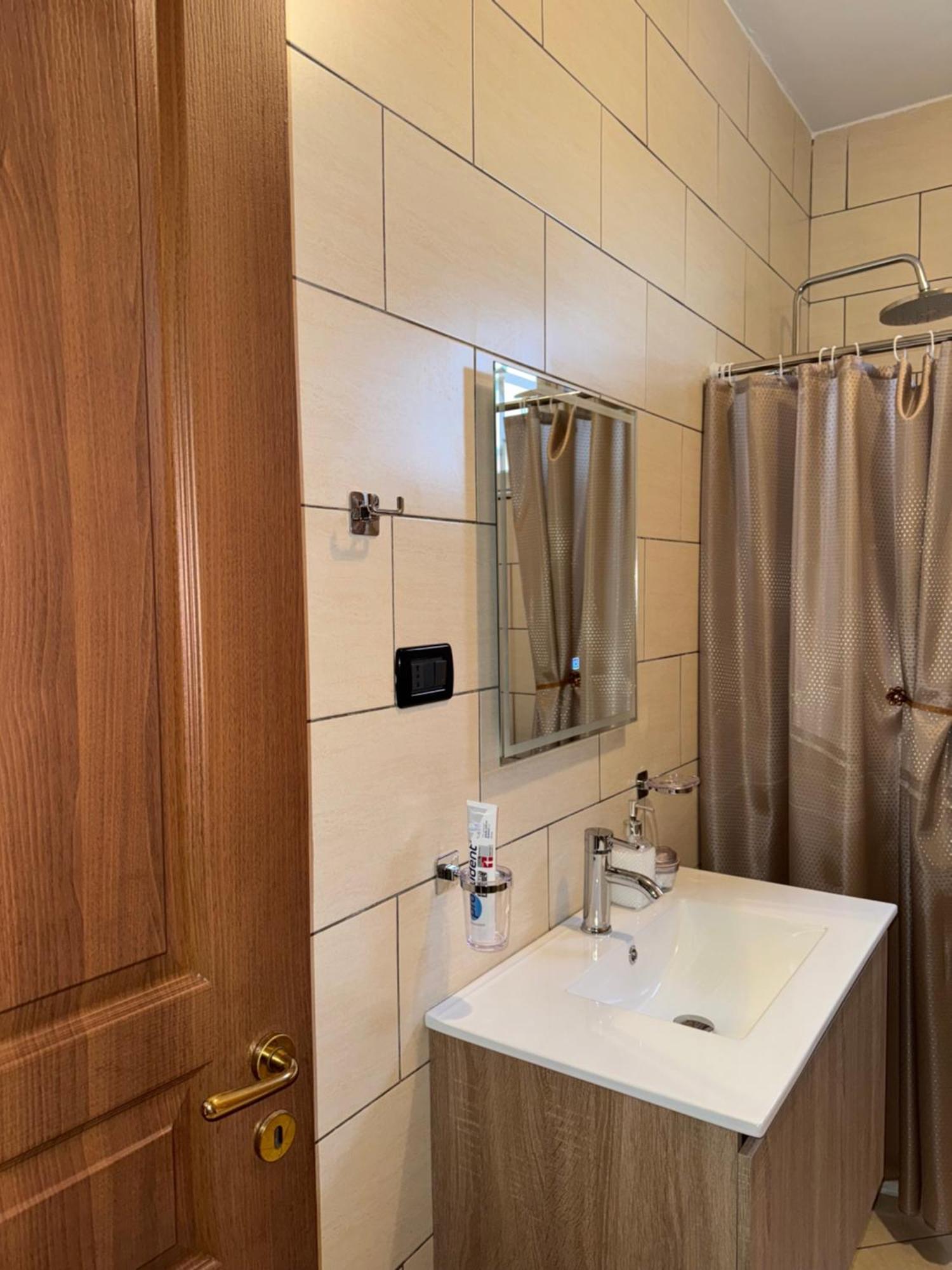 Am Apartment Tiranë Eksteriør bilde